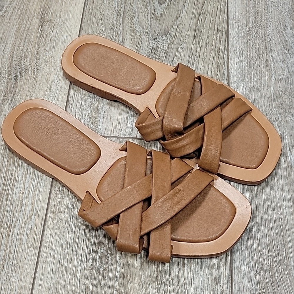 Crevo Size 8 Chestnut Brown Leather Sandals